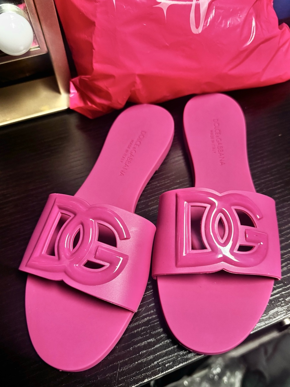 Dolce & Gabbana Pink Slides